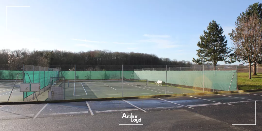 Bureaux à vendre ou à louer à BIEVRES 91570