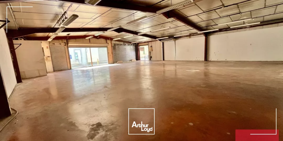 Local d'activité à louer ou à vendre