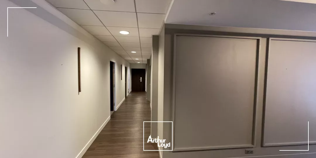 Bureaux à louer à LE VESINET 78110