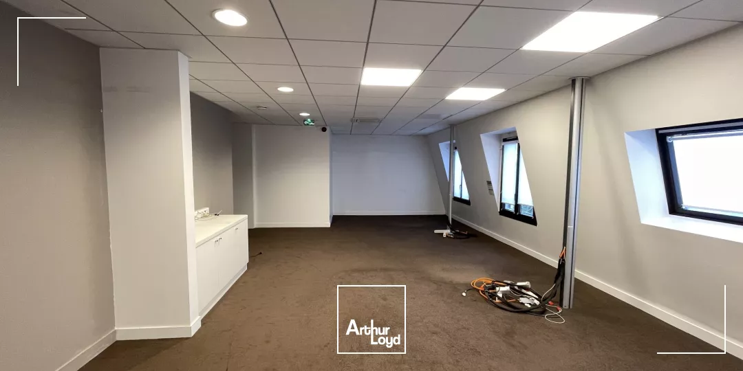 Bureaux à louer à LE VESINET 78110