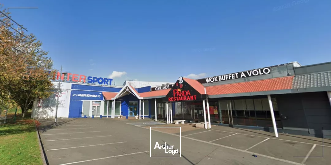 Local commercial 1 102 m² - Vente ou location - Emplacement premium au coeur d'un centre commercial majeur à Bruay-la-Buissière