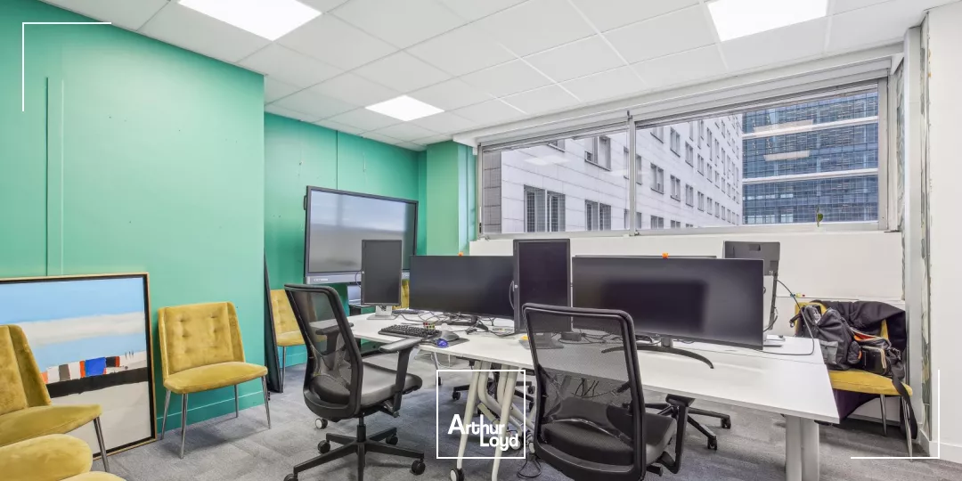 Opportunité rare de bureaux à vendre aux Portes de Paris, dans un immeuble de standing