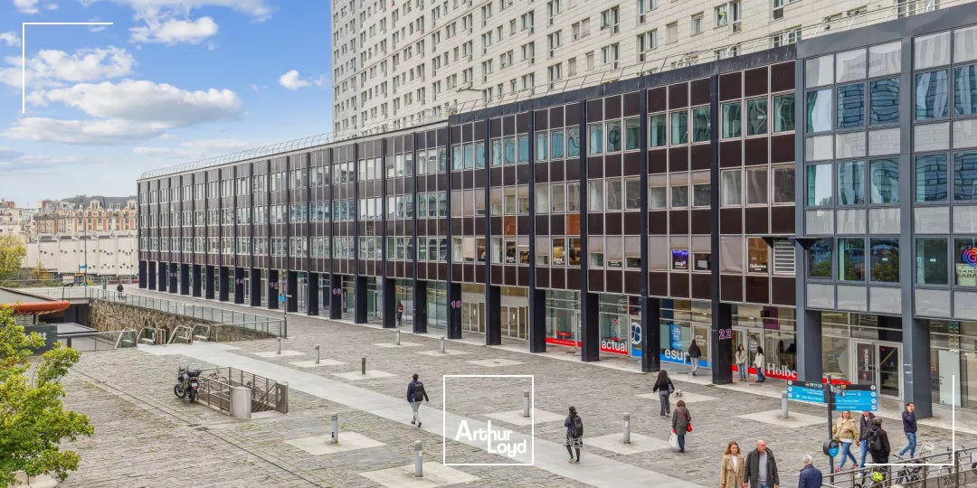 Opportunité rare de bureaux à vendre aux Portes de Paris, dans un immeuble de standing
