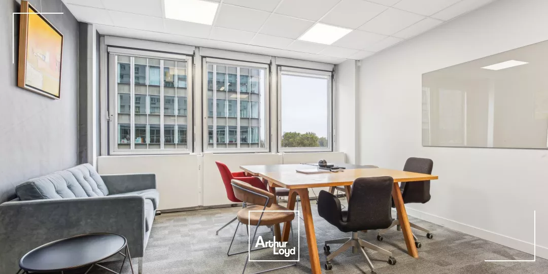 Opportunité rare de bureaux à vendre aux Portes de Paris, dans un immeuble de standing