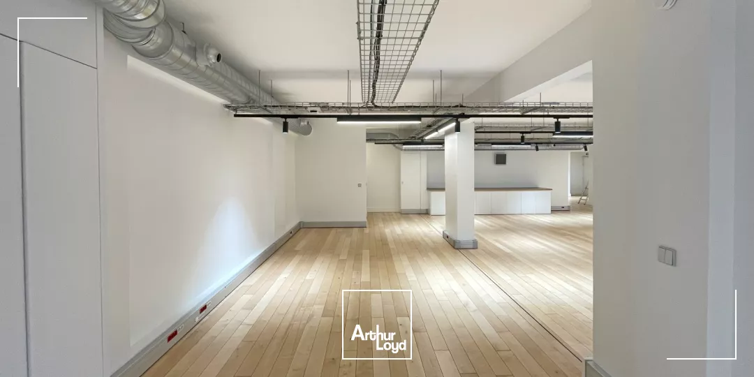 BUREAUX A VENDRE - ILE DE LA JATTE - METRO 1 - JARDIN