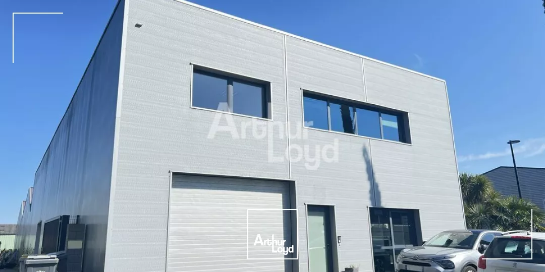 PACE - BUREAUX A LOUER - 200 M²