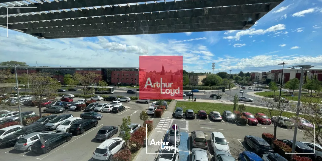 BUREAUX AVEC PARKINGS LOCATION - NIMES PERIPHERIQUE 