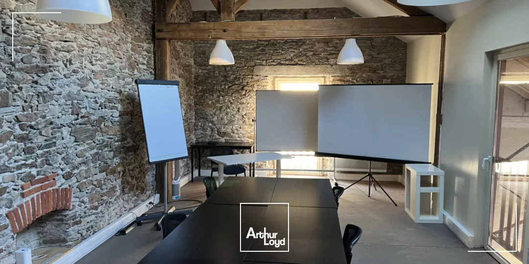 IMMEUBLE INDEPENDANT BUREAUX A VENDRE CITE DES CONGRES NANTES