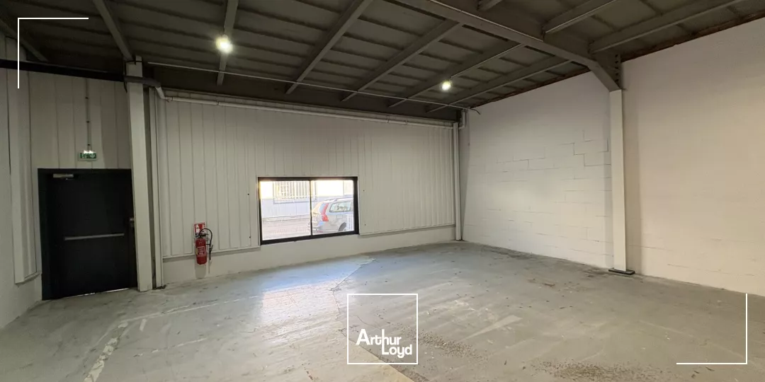 Locaux d'activités / Box à louer à Beaugency dans le Loiret (45)