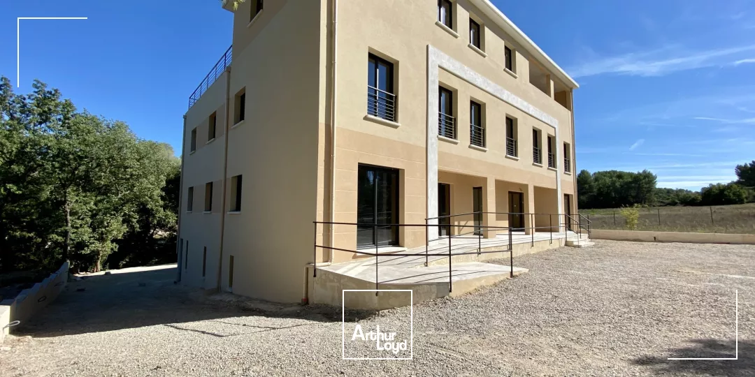 IMMEUBLE NEUF DE STANDING SITUÉ AIX-EST AVEC PARKING