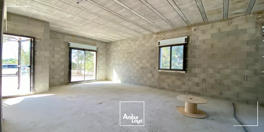 IMMEUBLE NEUF DE STANDING SITUÉ AIX-EST AVEC PARKING