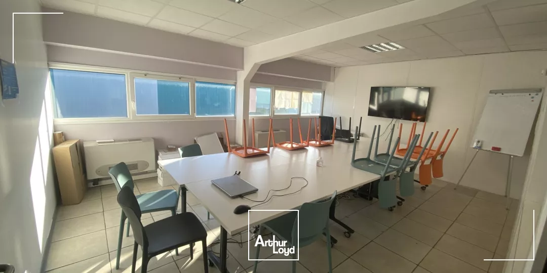 BUREAUX 300 M² DIVISIBLES À LOUER ZONE ECOPOLIS MARTIGUES