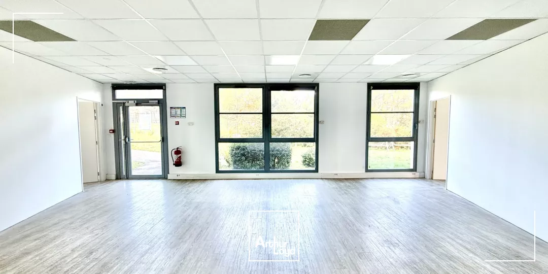 BUREAUX PMR A LOUER SUR L'EUROPARC DE PICHAURY