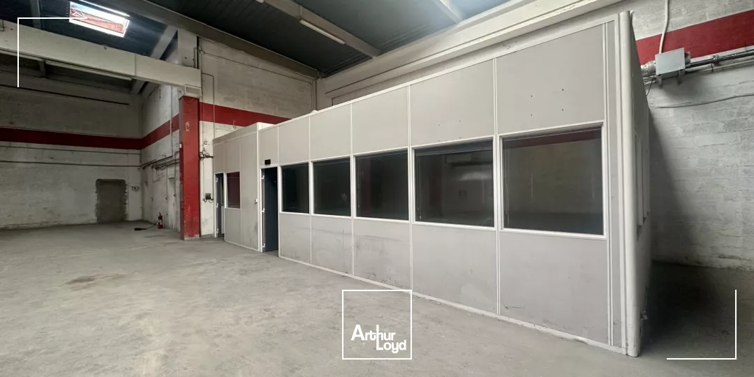 Locaux d'activités à louer sur la ZI DES ESTROUBLANS à VITROLLES