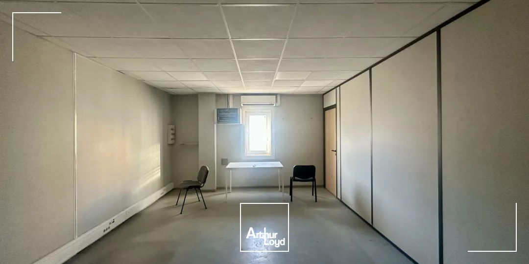 Locaux d'activités à louer sur la ZI DES ESTROUBLANS à VITROLLES