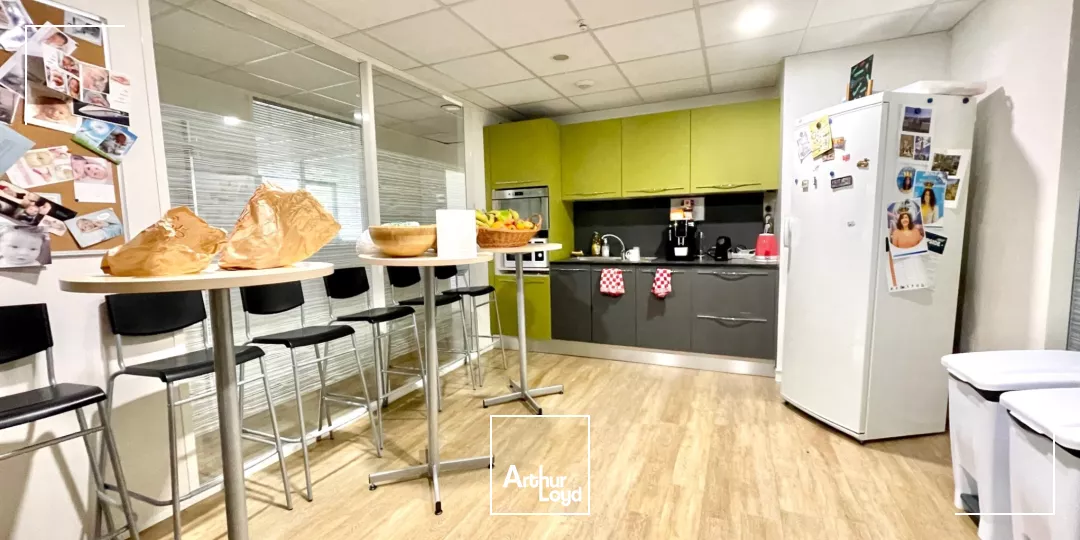 BUREAUX À LOUER CENTRE VILLE D'AIX EN PROVENCE