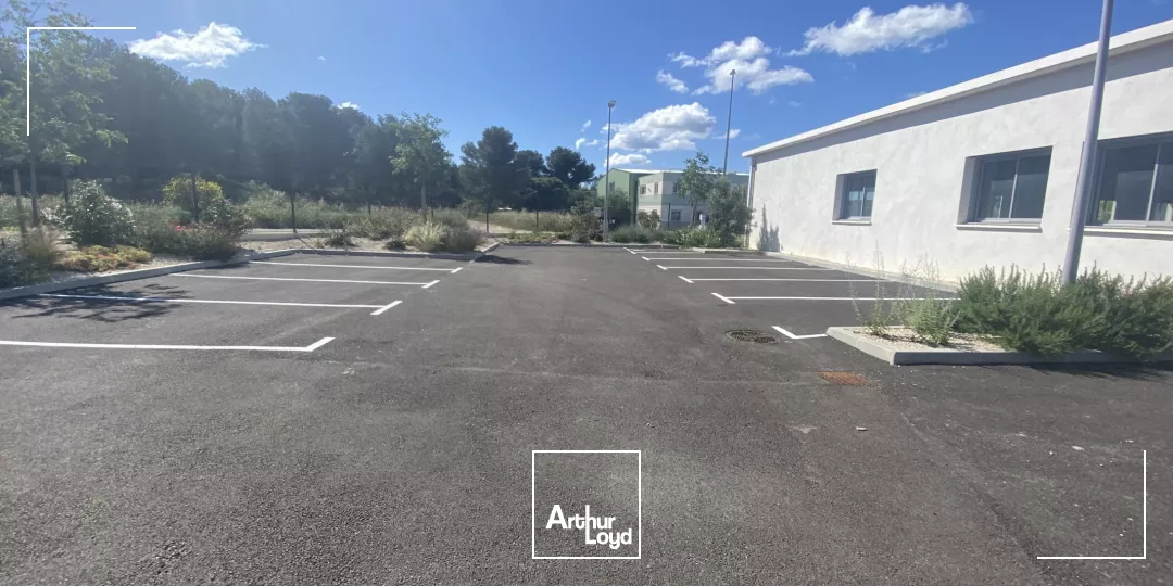 460m² de bureaux divisibles à louer ZAC des Etangs 