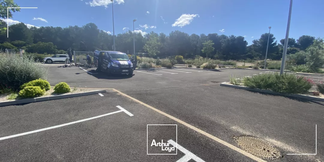 460m² de bureaux divisibles à louer ZAC des Etangs 