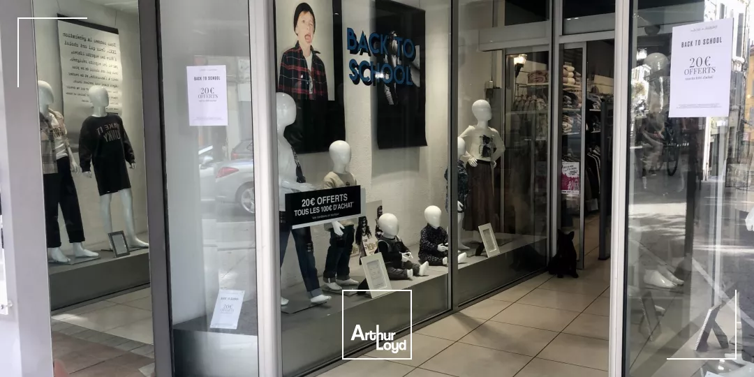 LOCAL COMMERCIAL 150M² A LOUER COURS PRINCIPAL SALON DE PROVENCE