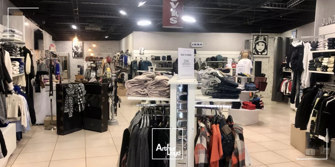 LOCAL COMMERCIAL 150M² A LOUER COURS PRINCIPAL SALON DE PROVENCE