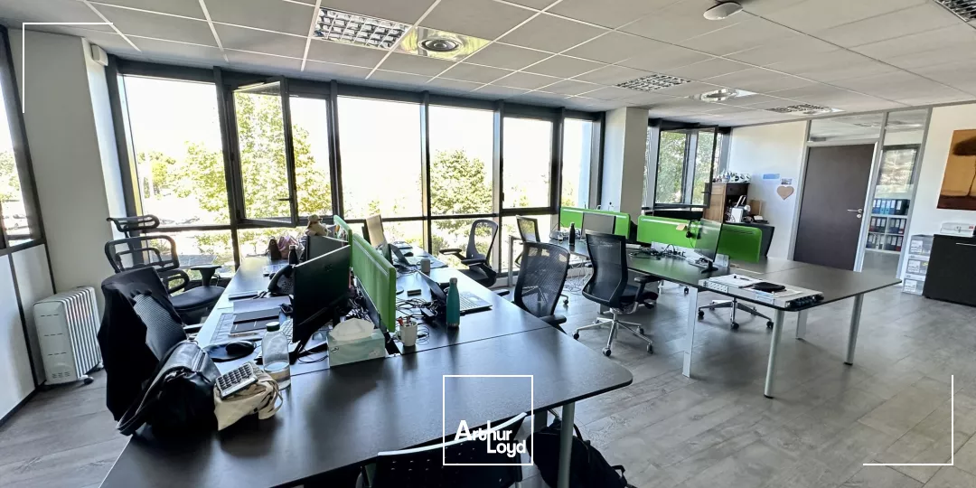 BUREAUX DE STANDING À LOUER EN PÉRIPHÉRIE D'AIX EN PROVENCE