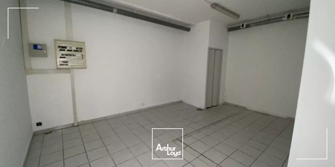 200m² de bureaux à vendre SALON DE PROVENCE