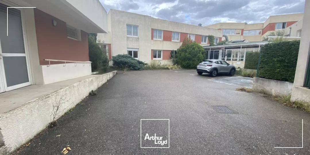 200m² de bureaux à vendre SALON DE PROVENCE