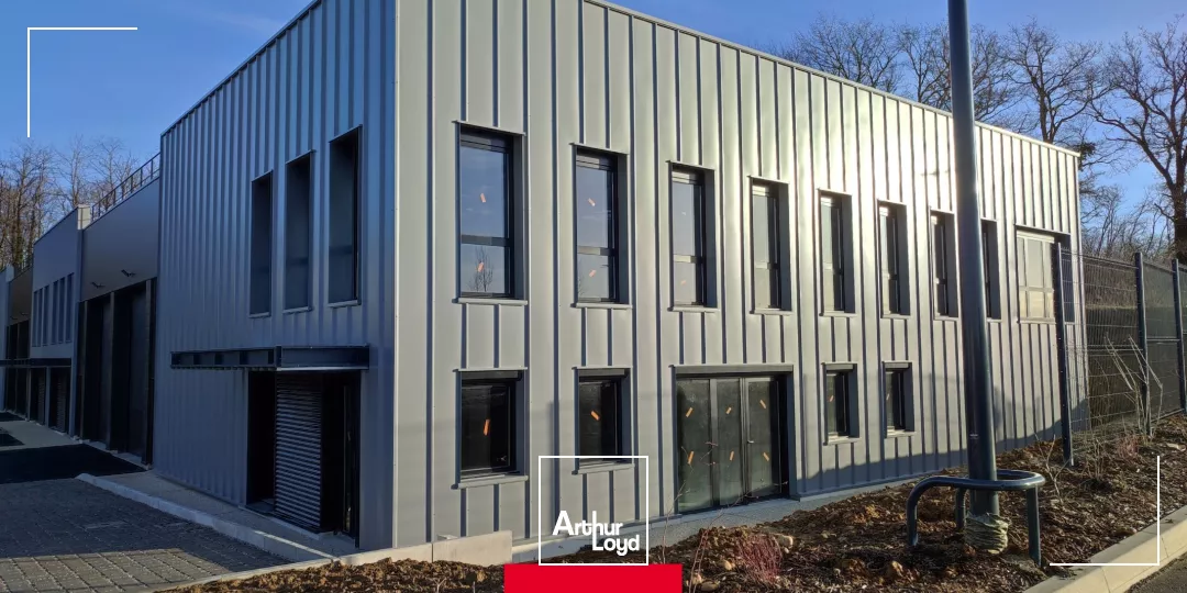 Locaux d'activité à vendre à Mionnay (01390), à partir de 165 m2, proximité A46 et route de Lyon