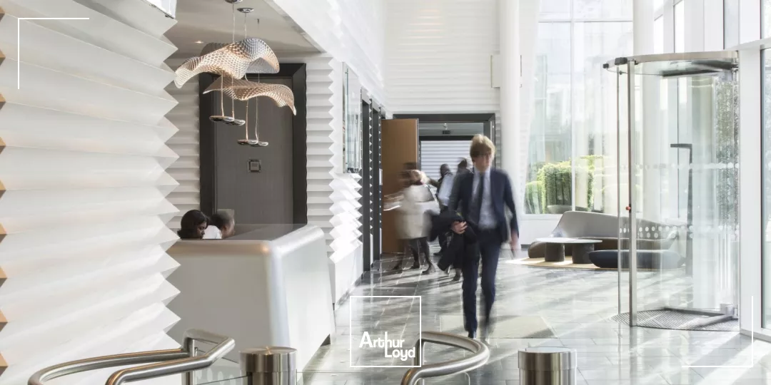 West Plaza à Colombes - Bureaux lumineux - Nombreux services sur site - Terrasses et cadre exceptionnel