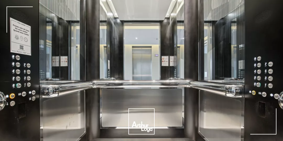 West Plaza à Colombes - Bureaux lumineux - Nombreux services sur site - Terrasses et cadre exceptionnel