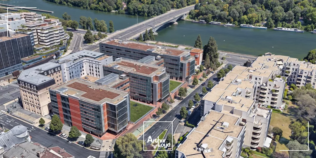 BOMA - SURESNES - VUE SUR SEINE - BUREAUX CONTEMPORAINS