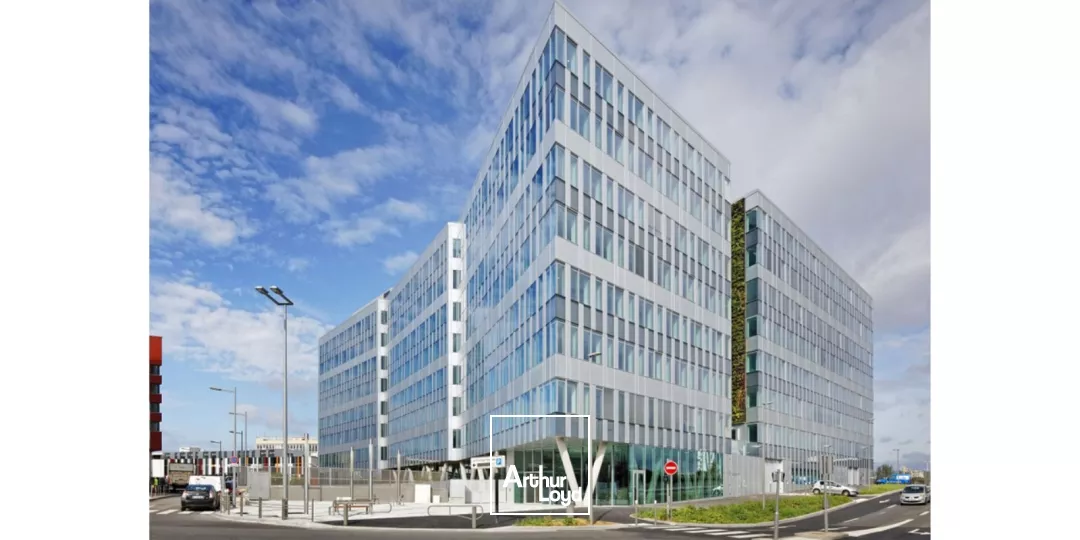 Citylife, bureaux Haut de gamme avec services, aux Portes de la Défense