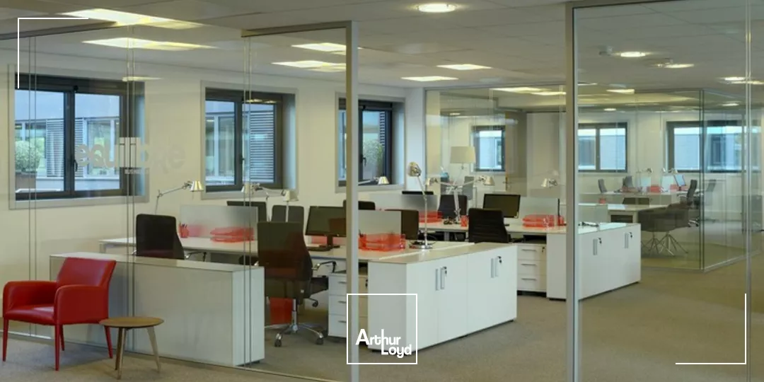 Campus restructuré pour des bureaux exceptionnels à acquérir/à louer - Parkings - Proximité de la Défense