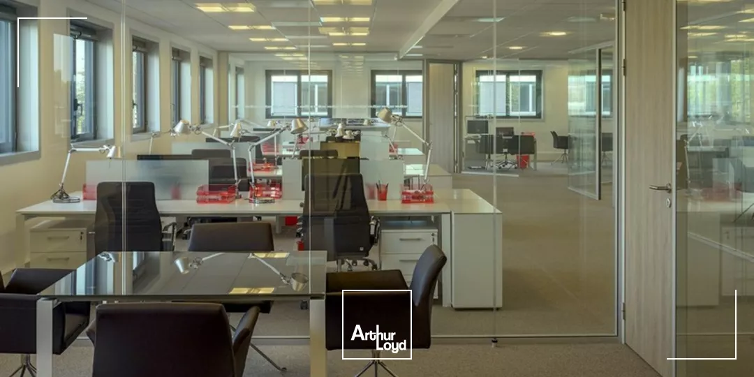 Campus restructuré pour des bureaux exceptionnels à acquérir/à louer - Parkings - Proximité de la Défense