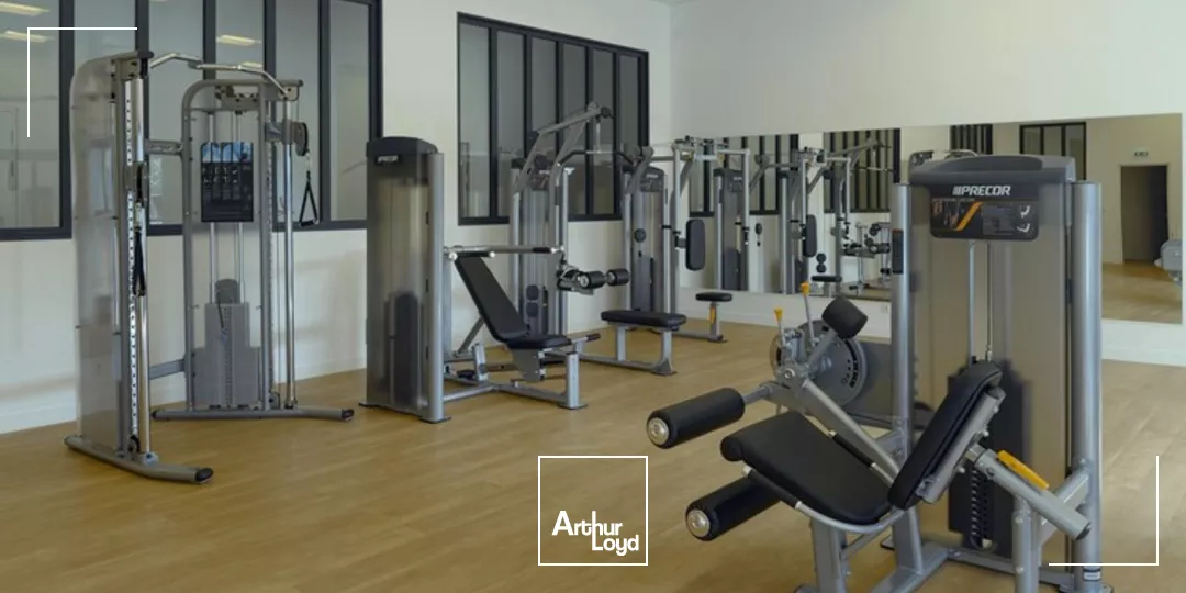 Campus restructuré pour des bureaux exceptionnels à acquérir/à louer - Parkings - Proximité de la Défense