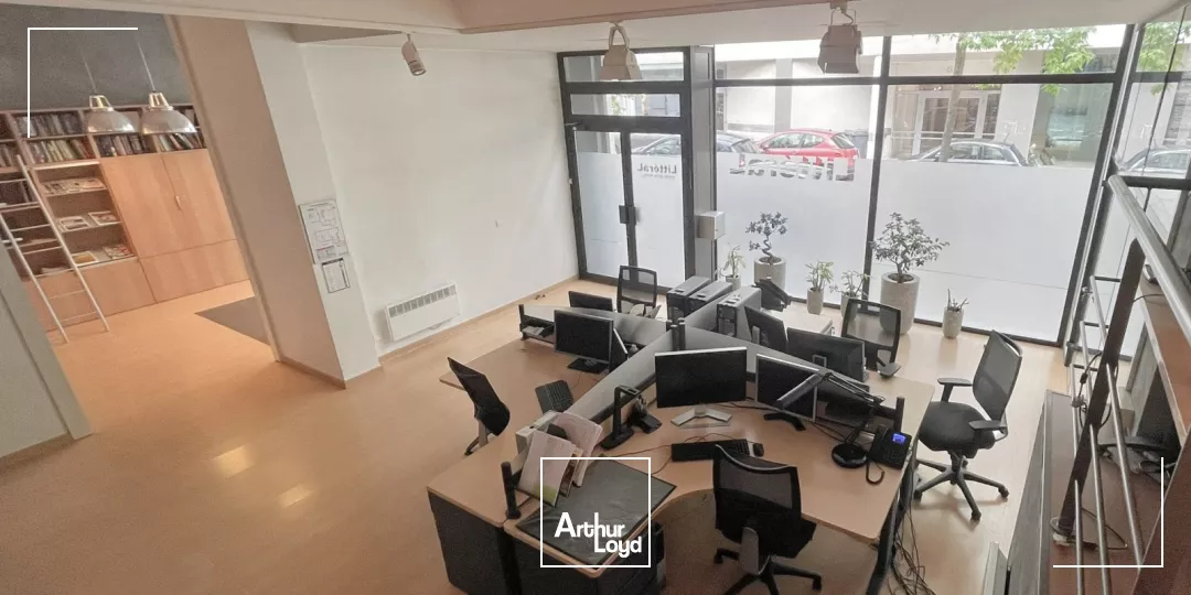 Bureaux de standing atypiques, à vendre, Suresnes Mont Valérien à proximité du tramway