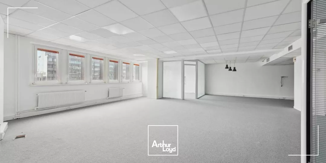 BUREAUX FONCTIONNELS - RARE SUR LE SECTEUR - NEUILLY SUR SEINE PROCHE METRO