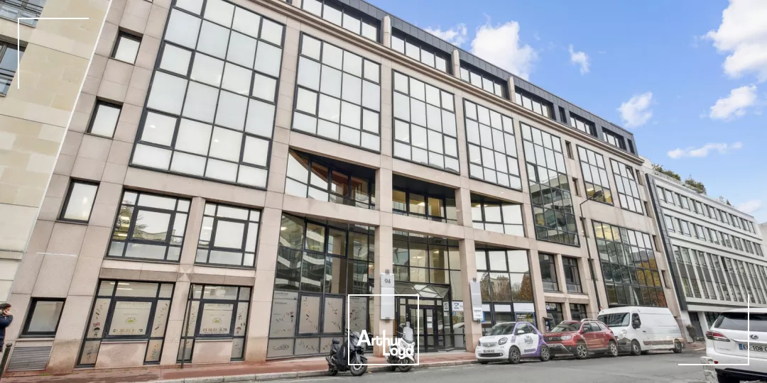 LEVALLOIS PERRET - BUREAUX D'EXCEPTION A LOUER - OPEN SPACE LUMINEUX - RARE