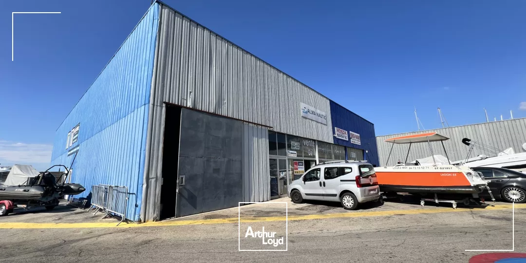 Entrepôt à vendre - Positionnement maritime exceptionnel à Port Camargue