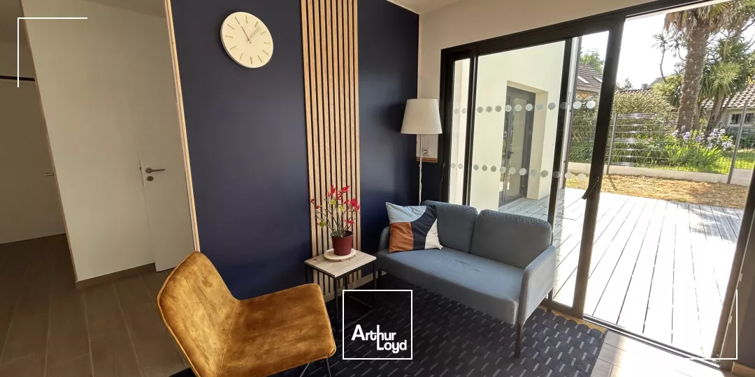 A VENDRE - BUREAUX - 180 M2 - ST NAZAIRE