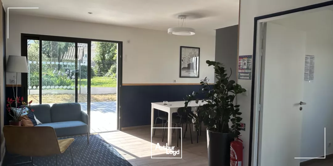 A VENDRE - BUREAUX - 180 M2 - ST NAZAIRE