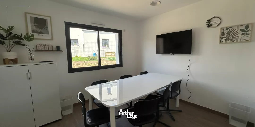 A VENDRE - BUREAUX - 180 M2 - ST NAZAIRE