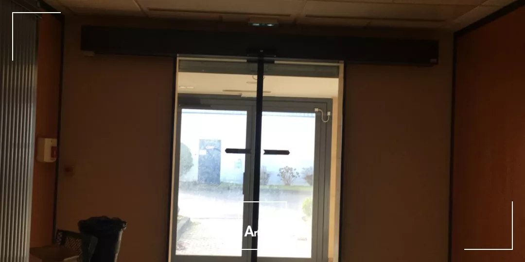 BUREAUX - A LOUER - 107 m2 - SAINT-QUENTIN :