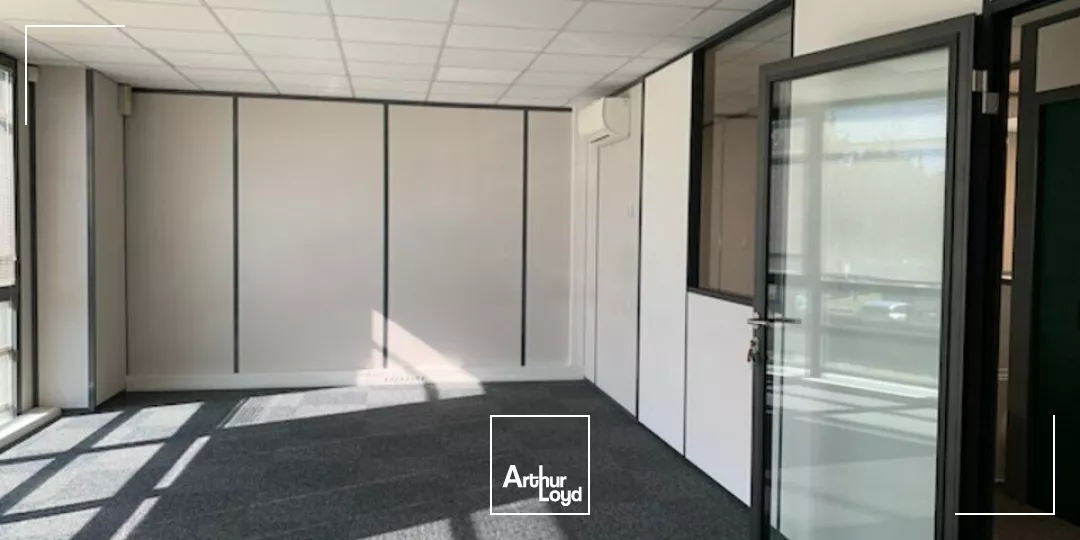 AVIGNON AGROPARC PLATEAU DE 365 m² DE BUREAUX BON STANDING