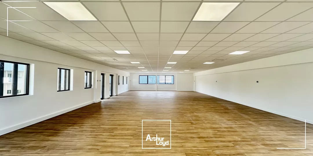 Bâtiment d'activités neuf à louer sur VENELLES