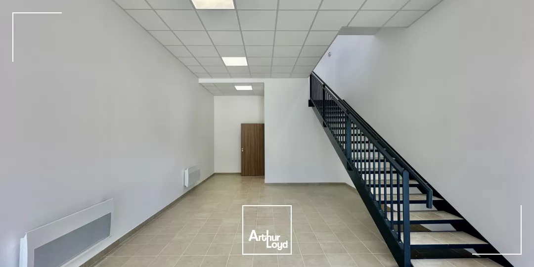 Bâtiment d'activités neuf à louer sur VENELLES