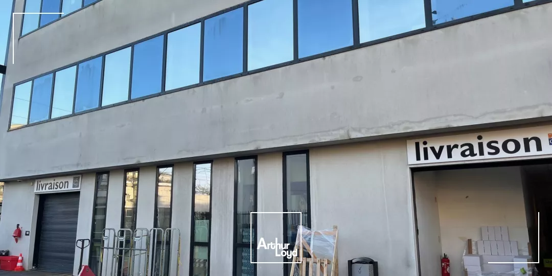 IMMEUBLE DE BUREAUX A LOUER PIED DE GARE ERMONT-EAUBONNE