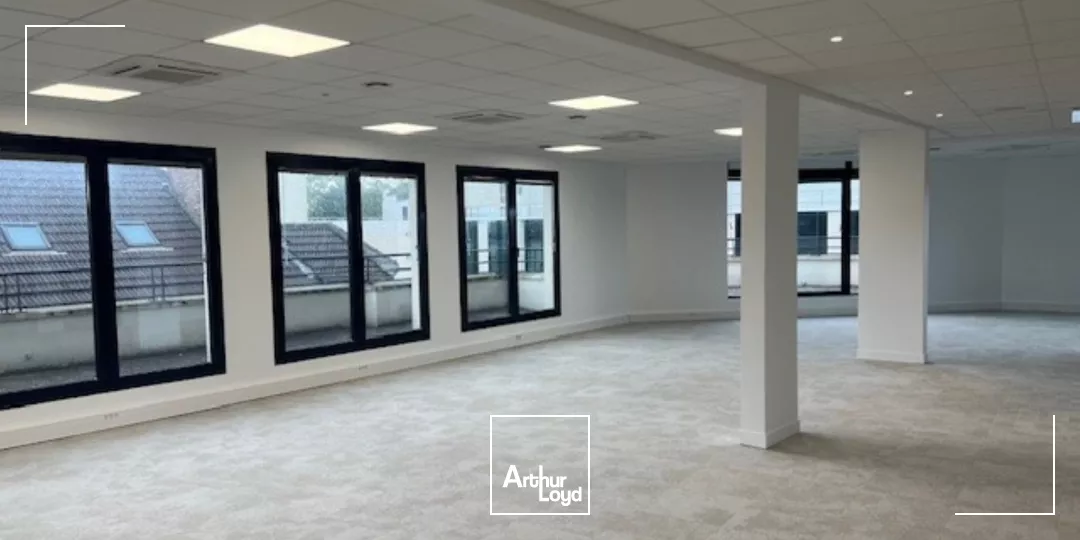 RARE SUR BOURG LA REINE !