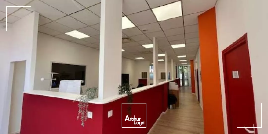 Bureaux avec jardin à louer - La Valentine - 13011 Marseille