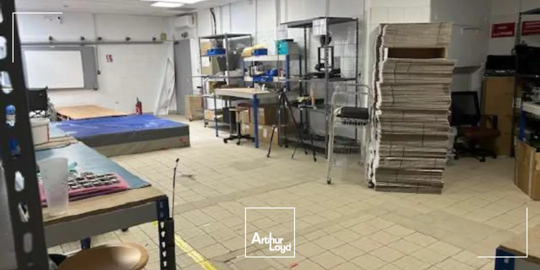 Bureaux avec jardin à louer - La Valentine - 13011 Marseille